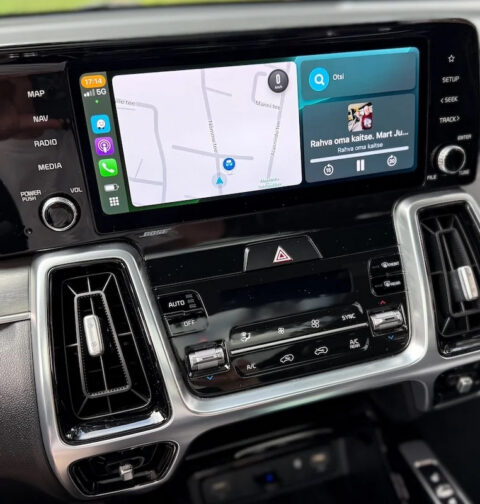Nuticas Carplay ekraan autos