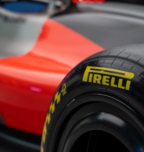 Pirelli rehvid vormeli etapil kasutuses