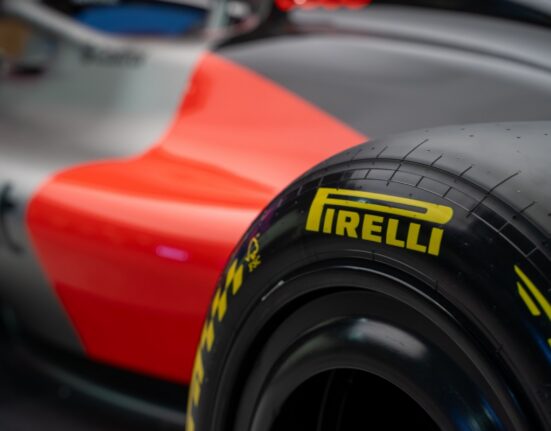 Pirelli rehvid vormeli etapil kasutuses